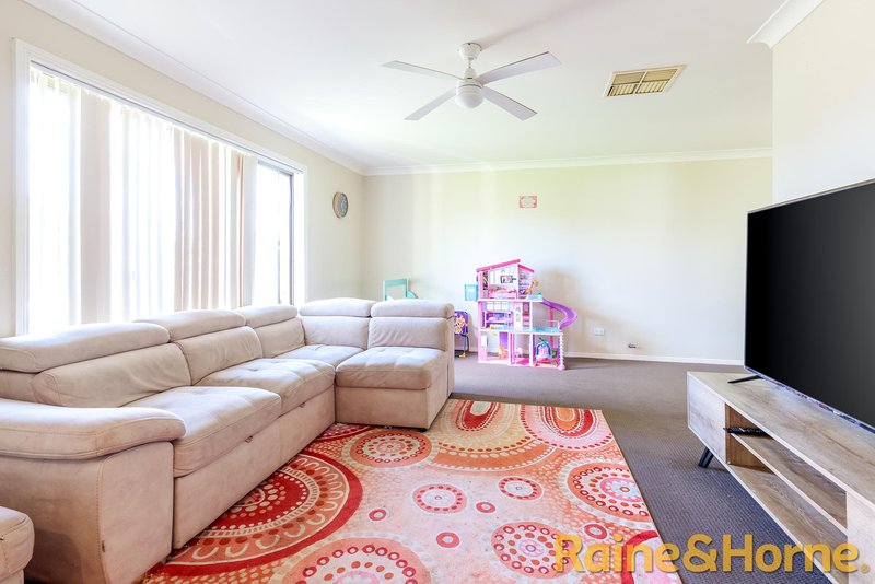 Photo - 84 Birch Avenue, Dubbo NSW 2830 - Image 2