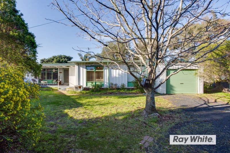 84 Broadway , Rosebud West VIC 3940