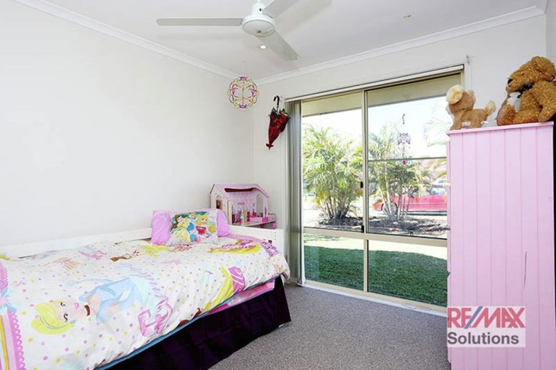 Photo - 84 Bronzewing Crescent, Deception Bay QLD 4508 - Image 5