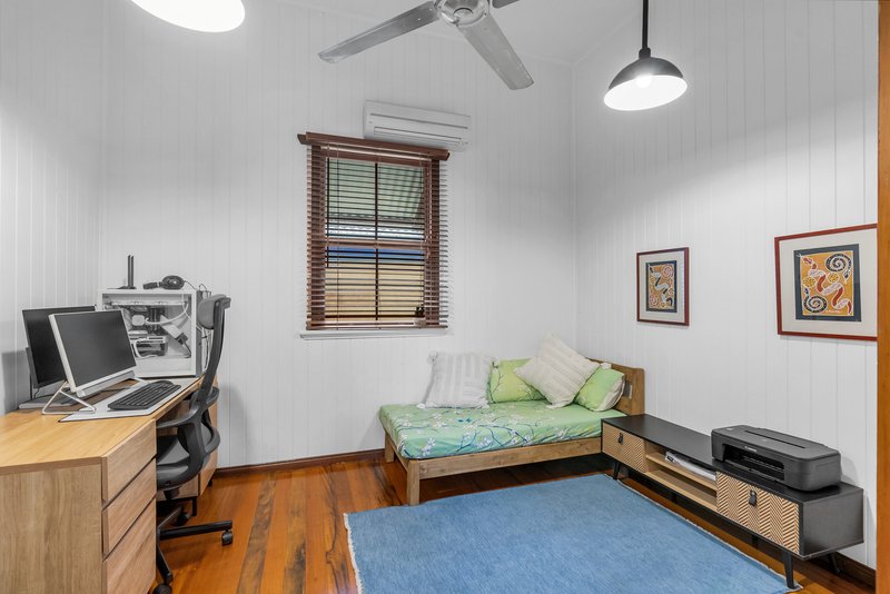 Photo - 84 Cairns Street, Cairns North QLD 4870 - Image 17