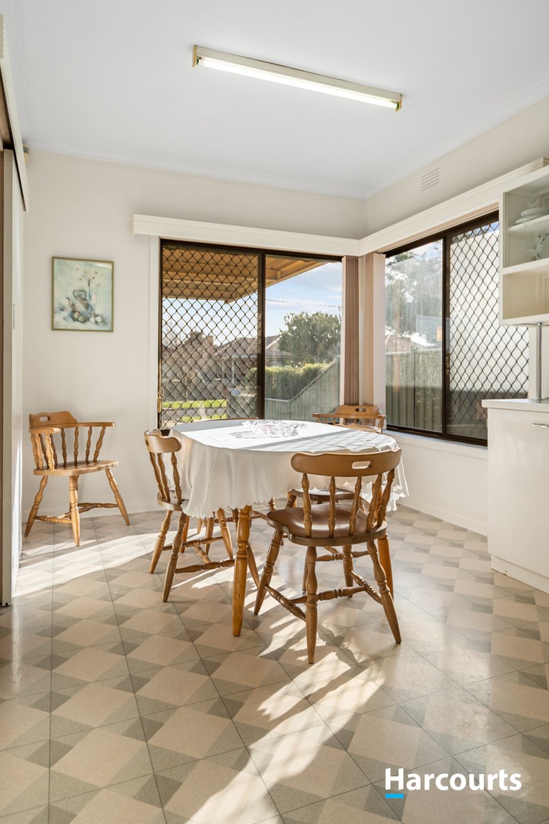 Photo - 84 Cardinal Road, Glenroy VIC 3046 - Image 6