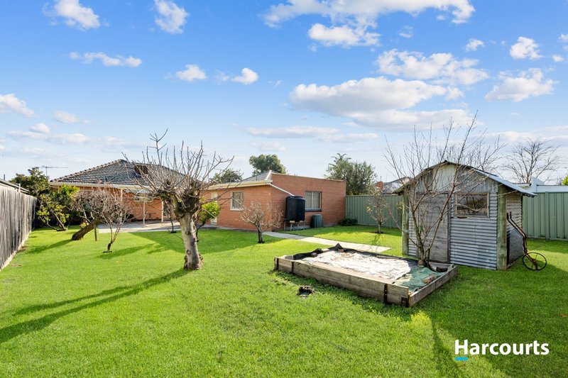 Photo - 84 Cardinal Road, Glenroy VIC 3046 - Image 12