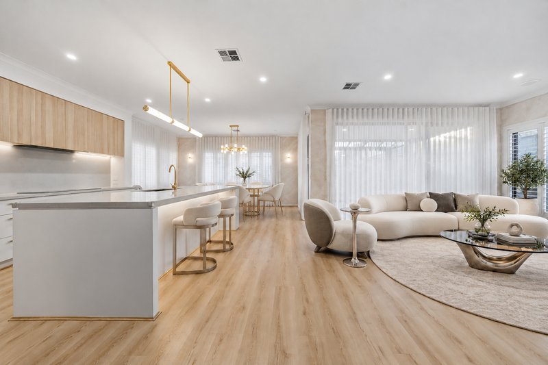 Photo - 84 Carora Circuit, Clyde North VIC 3978 - Image 3