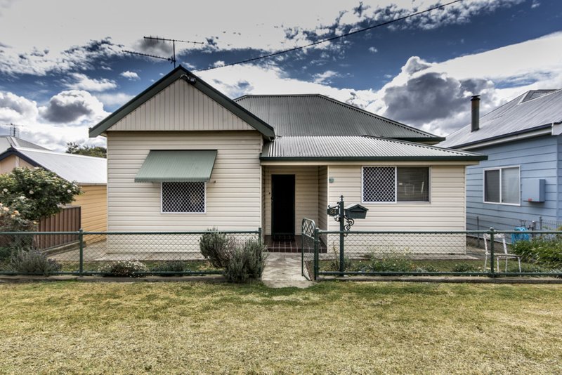 Photo - 84 Church Street, Tamworth NSW 2340 - Image 1