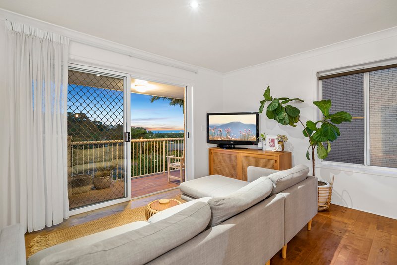 Photo - 8/4 Clancy Court, Tugun QLD 4224 - Image 3