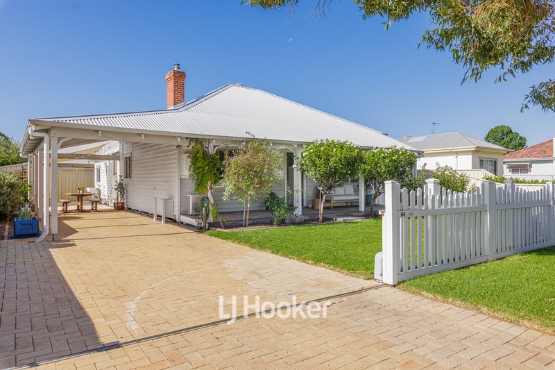 Photo - 84 Clarke Street, South Bunbury WA 6230 - Image 2