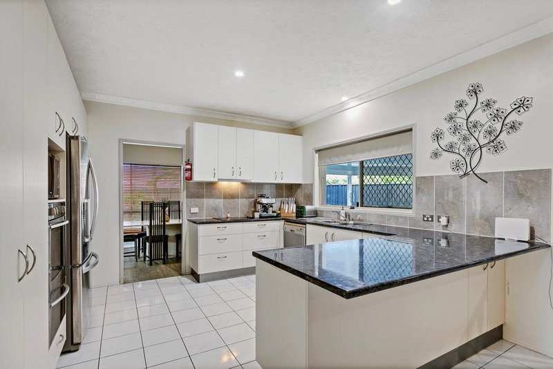 Photo - 84 Deloraine Drive, Buderim QLD 4556 - Image 7