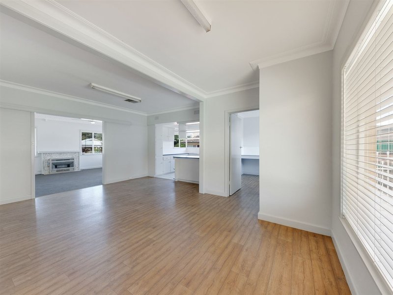 Photo - 84 Docker Street, Wangaratta VIC 3677 - Image 5