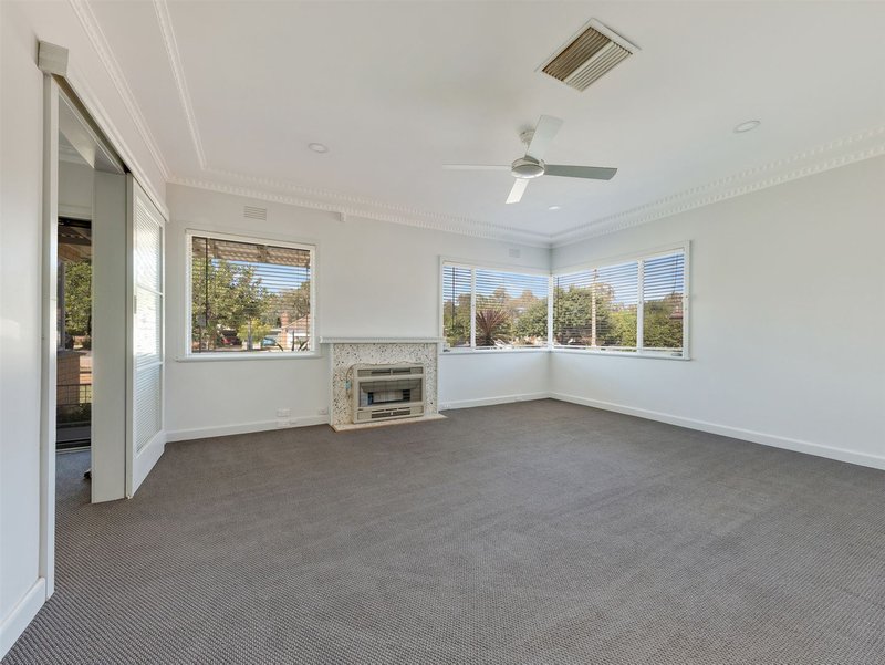 Photo - 84 Docker Street, Wangaratta VIC 3677 - Image 12