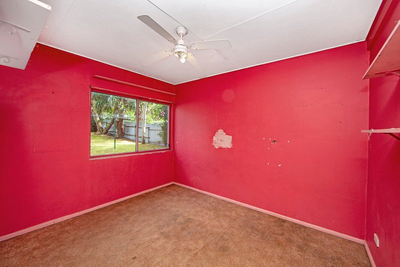 Photo - 84 Emu Drive, San Remo NSW 2262 - Image 7