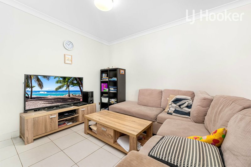 Photo - 8/4 Equity Pl , Canley Vale NSW 2166 - Image 4