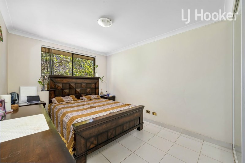 Photo - 8/4 Equity Pl , Canley Vale NSW 2166 - Image 7