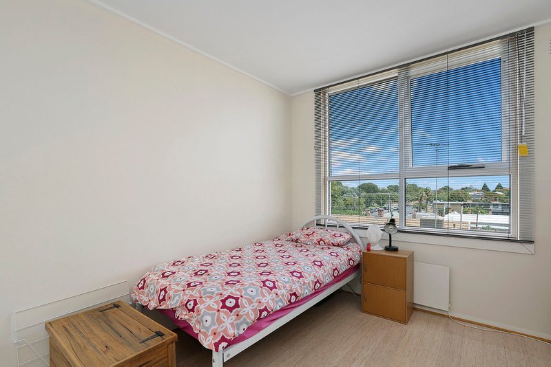 Photo - 8/4 Fitzroy Street, Geelong VIC 3220 - Image 5