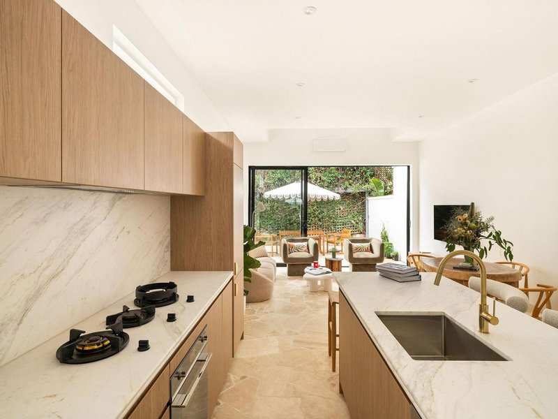 Photo - 84 Francis Street, Bondi Beach NSW 2026 - Image 2