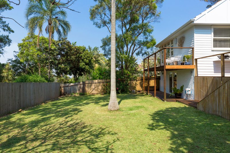 Photo - 84 Frenchs Forest Road, Seaforth NSW 2092 - Image 3