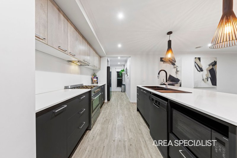 Photo - 84 Gainsborough Avenue, Lang Lang VIC 3984 - Image 4