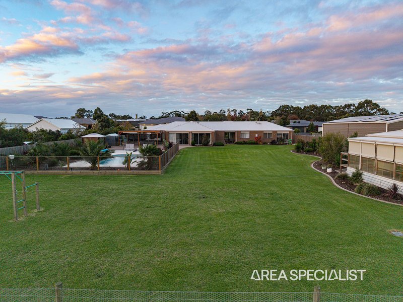 Photo - 84 Gainsborough Avenue, Lang Lang VIC 3984 - Image 9