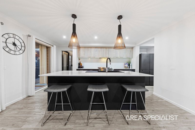 Photo - 84 Gainsborough Avenue, Lang Lang VIC 3984 - Image 13