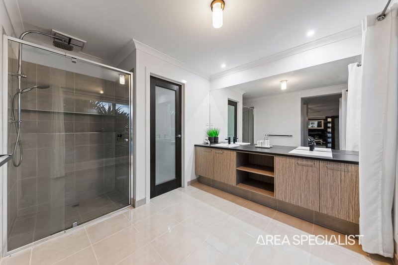 Photo - 84 Gainsborough Avenue, Lang Lang VIC 3984 - Image 16
