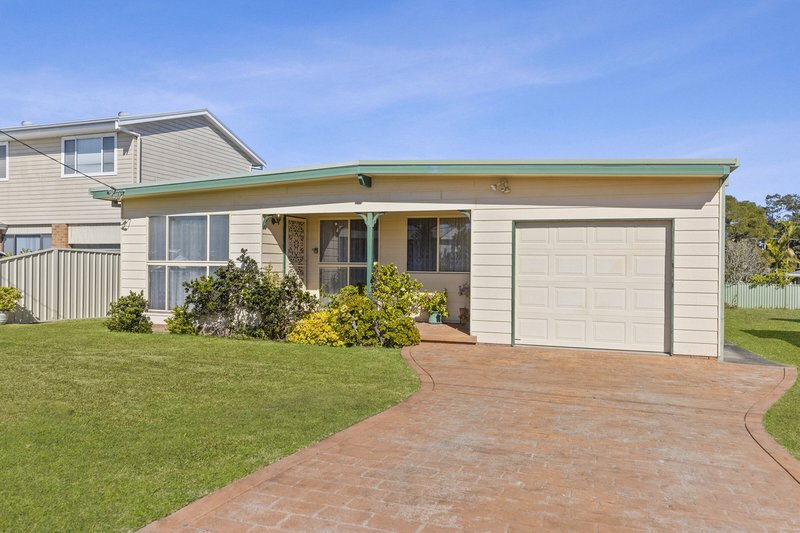 Photo - 84 George Evans Road, Killarney Vale NSW 2261 - Image 1