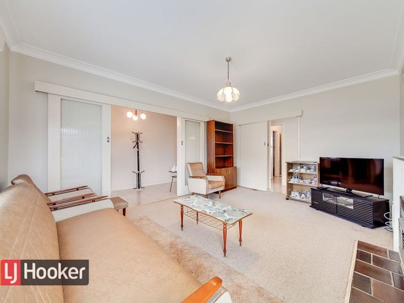 Photo - 84 Gove St , Springvale VIC 3171 - Image 5