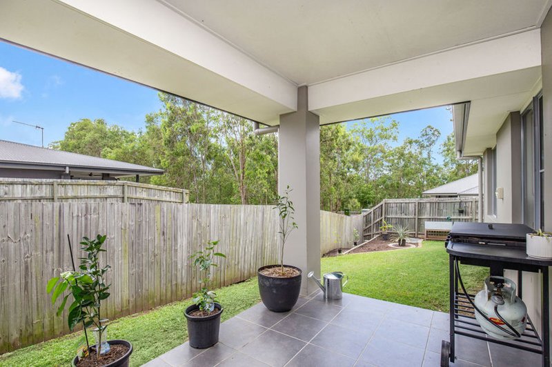 Photo - 84 Hanover Drive, Pimpama QLD 4209 - Image 11