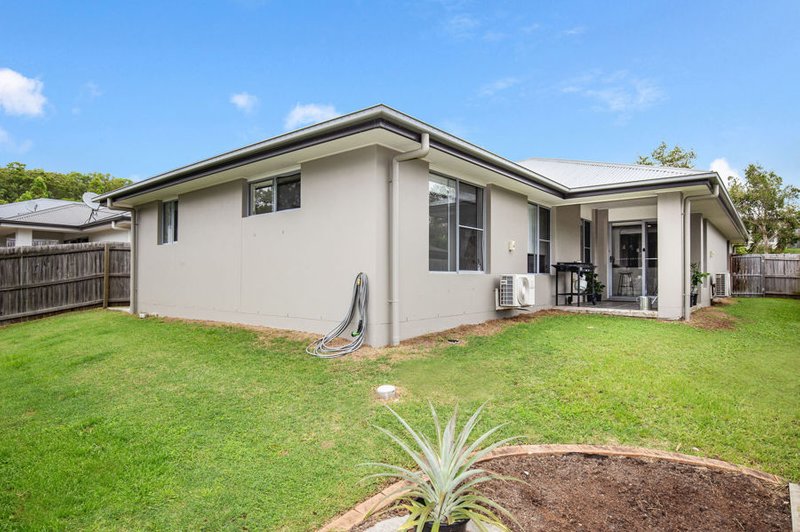 Photo - 84 Hanover Drive, Pimpama QLD 4209 - Image 12