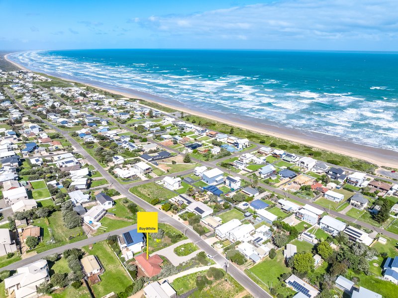 Photo - 84 Hero Avenue, Middleton SA 5213 - Image 3