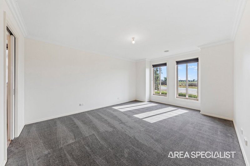 Photo - 84 Hopetoun Road, Tooradin VIC 3980 - Image 5