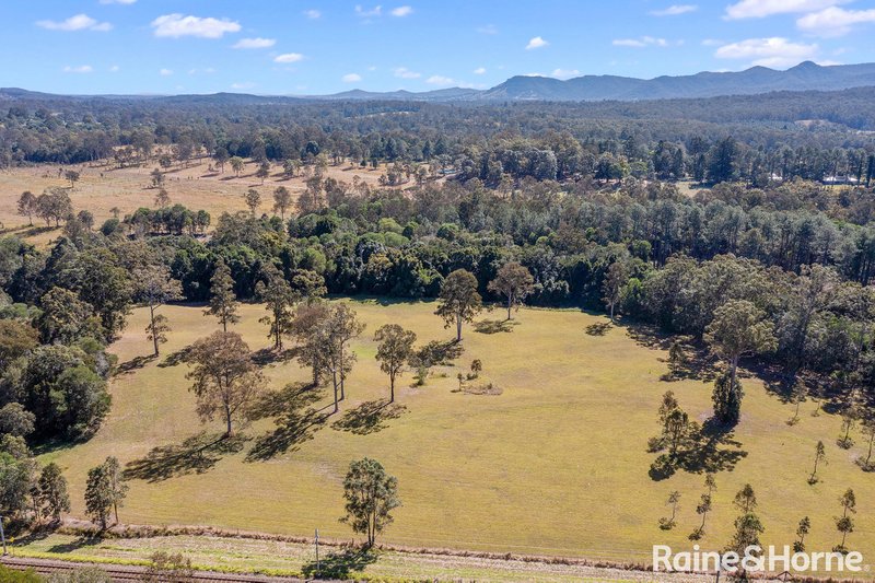 Photo - 84 Howe Road, Traveston QLD 4570 - Image 12