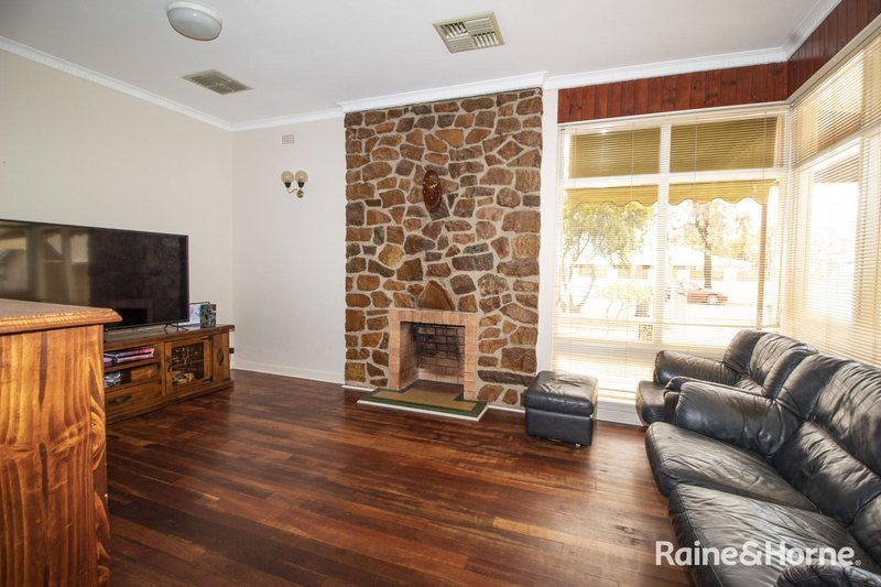 Photo - 84 Jervois Street, Port Augusta SA 5700 - Image 3