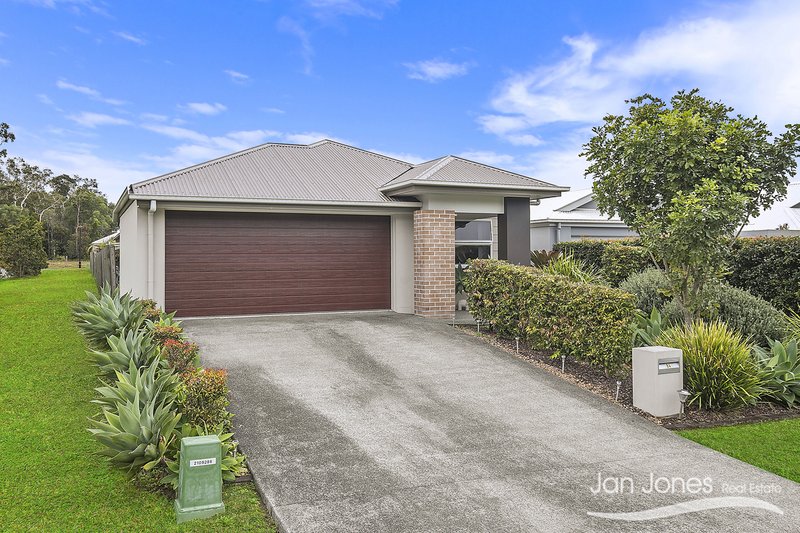 84 Jones St , Rothwell QLD 4022