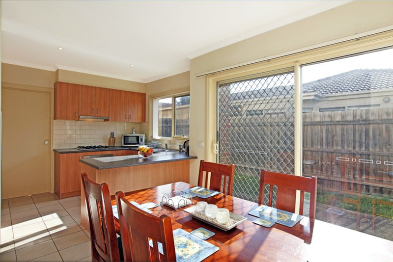 Photo - 84 Josef Avenue, Bundoora VIC 3083 - Image 3