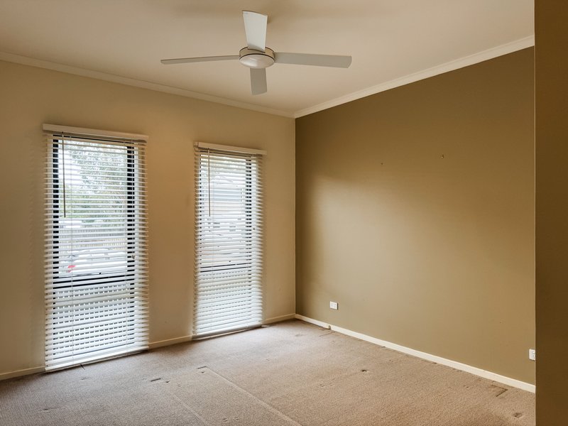 Photo - 84 Katherine Circuit, Cowes VIC 3922 - Image 8