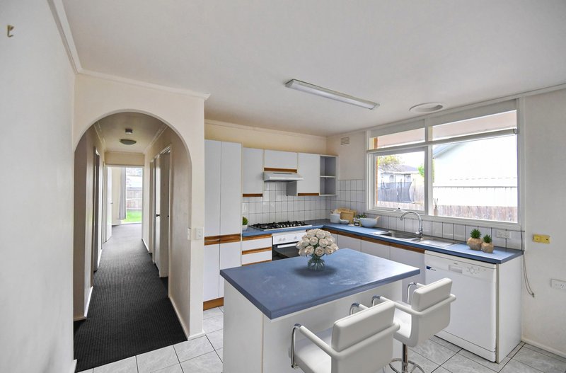 Photo - 84 Lindrum Road, Frankston VIC 3199 - Image 2