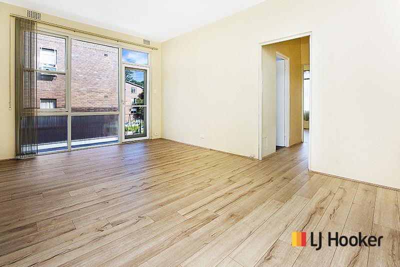 Photo - 8/4 Loftus Street, Ashfield NSW 2131 - Image 1