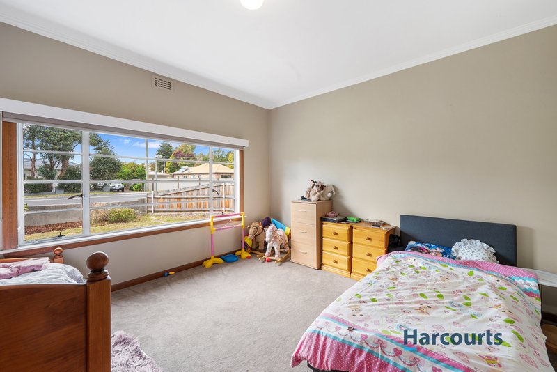 Photo - 84 Lovett Street, Ulverstone TAS 7315 - Image 6