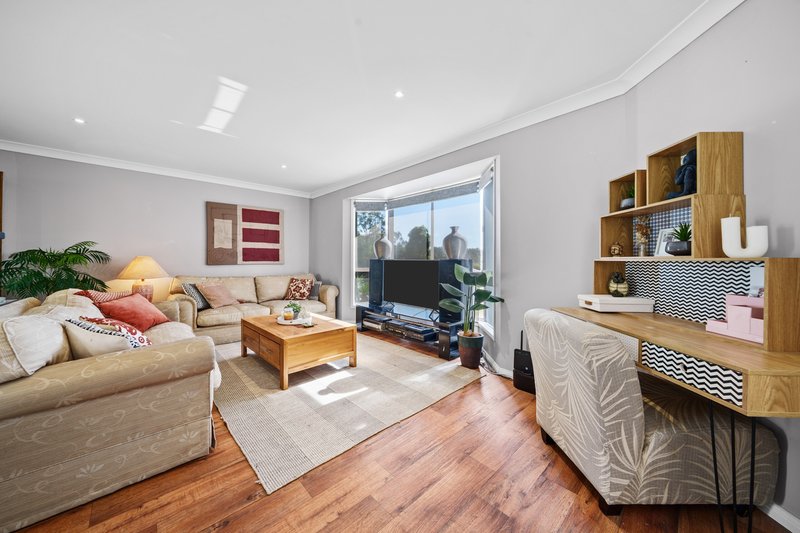 Photo - 84 Macquarie Avenue, Molendinar QLD 4214 - Image 9