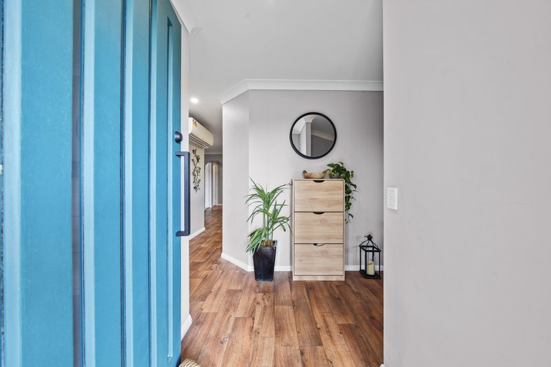 Photo - 84 Macquarie Avenue, Molendinar QLD 4214 - Image 14