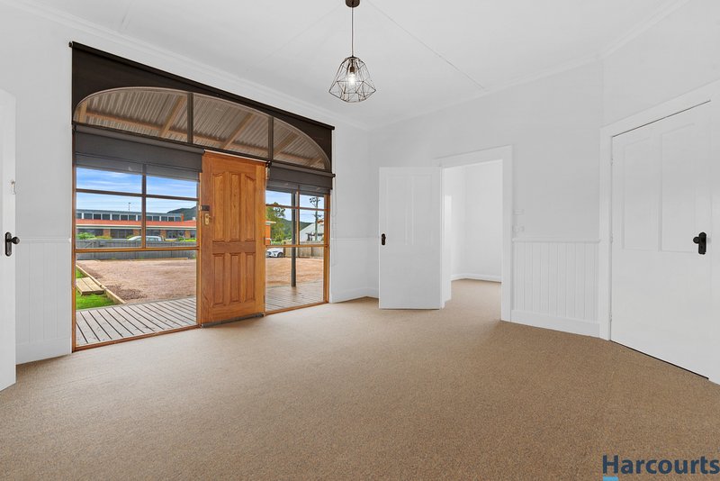 Photo - 84 Main Street, Sheffield TAS 7306 - Image 3