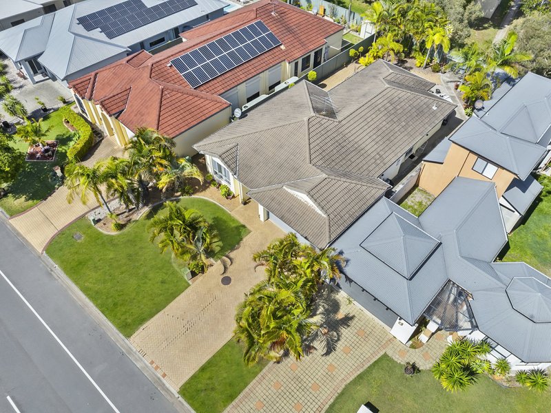 Photo - 84 Marina Boulevard, Banksia Beach QLD 4507 - Image 4