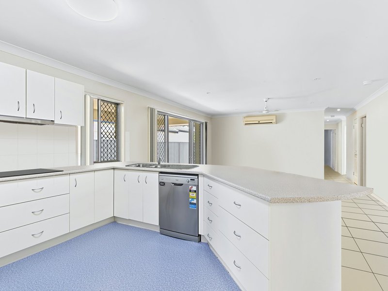 Photo - 84 Marina Boulevard, Banksia Beach QLD 4507 - Image 8