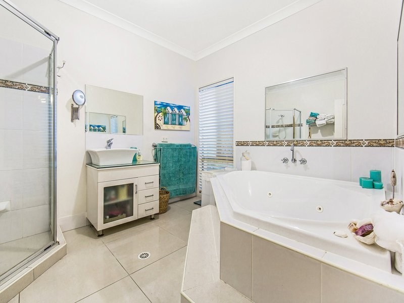 Photo - 84 Mariner Boulevard, Deception Bay QLD 4508 - Image 15