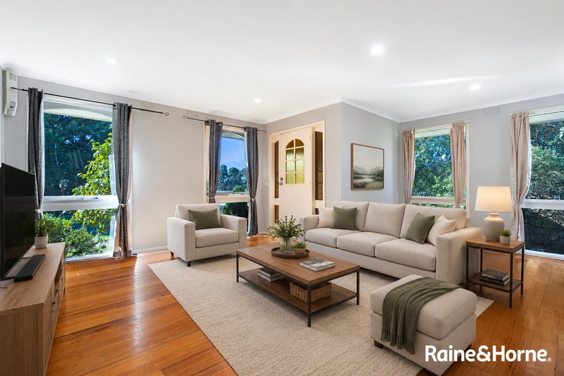 Photo - 84 Marklin Street, Cranbourne VIC 3977 - Image 2