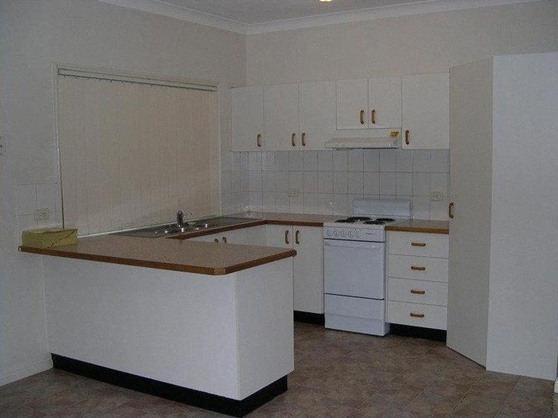 Photo - 84 Moreton Downs Drive, Deception Bay QLD 4508 - Image 2