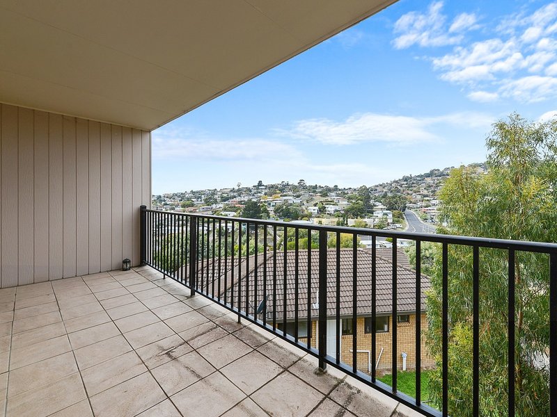 Photo - 8/4 Nagle Place, Glenorchy TAS 7010 - Image 8