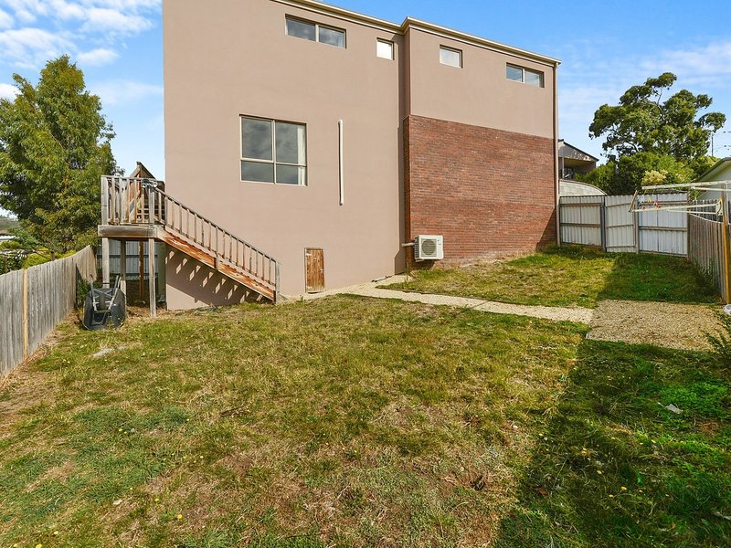 Photo - 8/4 Nagle Place, Glenorchy TAS 7010 - Image 12