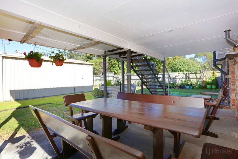 Photo - 84 Poinsettia Avenue, Runaway Bay QLD 4216 - Image 12