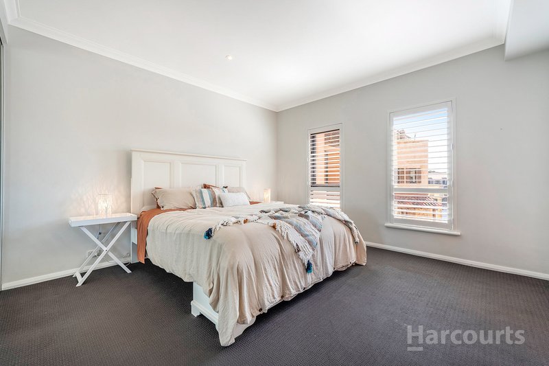 Photo - 8/4 Port Quays , Wannanup WA 6210 - Image 15