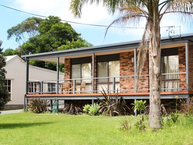 Photo - 84 Princes Highway, Lake Tabourie NSW 2539 - Image 11